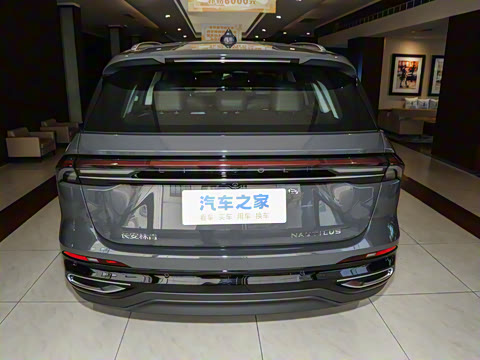 2025�� 2.0T ����������