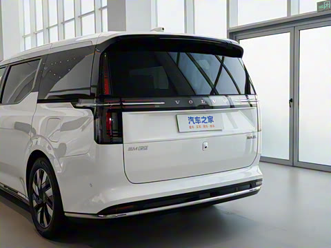 2025�� Ultra ����