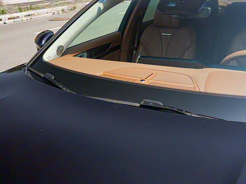 2025�� 2.0T ����������������� 5��