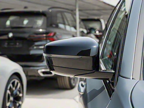 2025�� eDrive 40 L 50����������