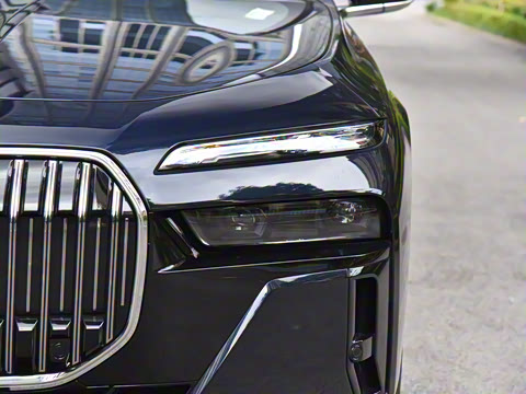 2023�� 740Li ������ M�˶���װ