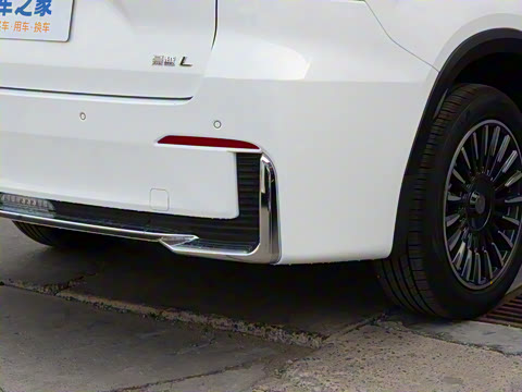 2025�� 2.0T DCT������