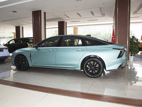 2024�� 2.0T ���а�