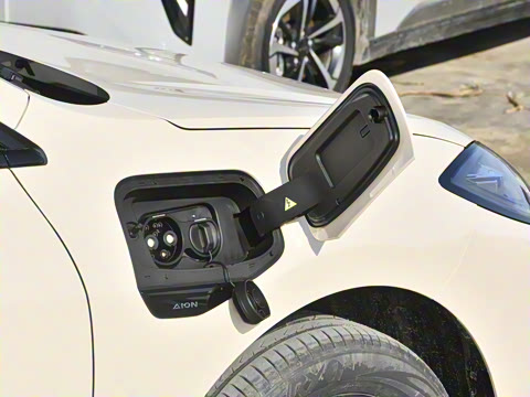 2025�� 650�Ǻ���