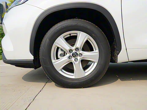 2024�� 2.5L���ܵ��˫��������Ӣ�� 5��