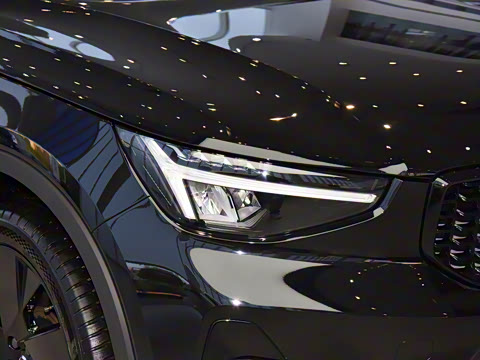 2025�� B4 ������Զ��ҹ�ڰ�