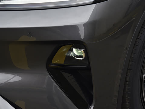 2025�� 530UltraǬ���Ǽ�ADS SE�����