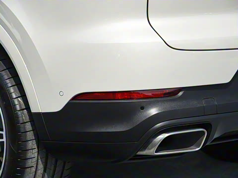 2025�� Cayenne 3.0T