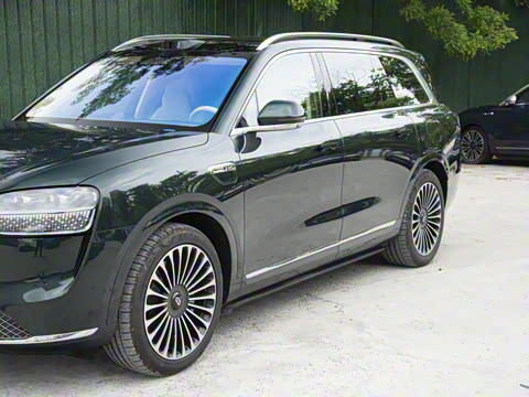 2025�� ���� Ultra�� 100kWh 6����