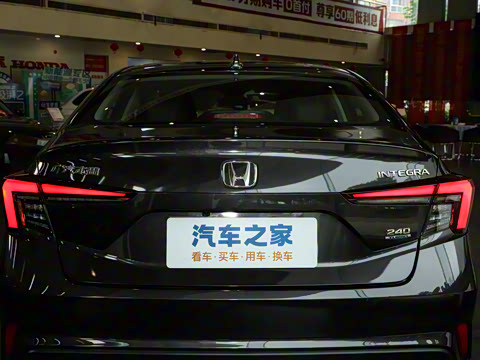 2023�� 240TURBO CVT�Ƽ���