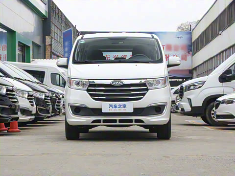 2023�� PLUS 1.8L 7/8�����ʰ�CNG