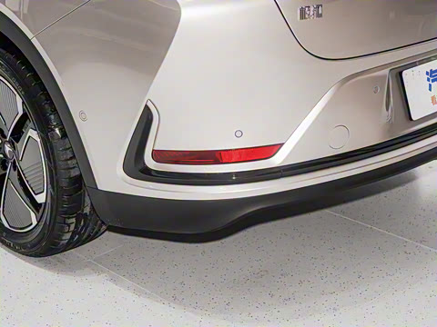 2025�� 735MAX 160kW