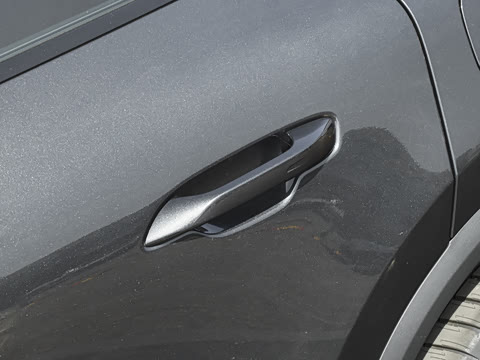 2024�� Macan ��������