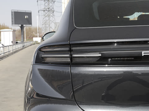 2024�� Macan ��������