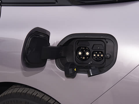 2025�� 620 �������� Plus