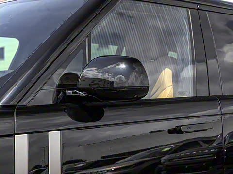 2025�� 3.0 L6 400PS ʢ���ӳ���