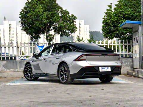 2025�� �������� Max �콢��