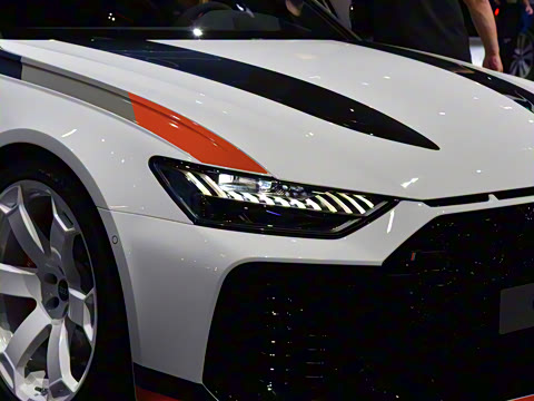 2025�� RS 6 Avant GT