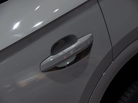 2025�� 45 TFSI ����������