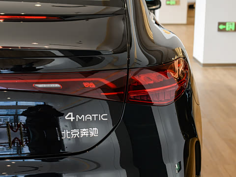 2025�� 500 4MATIC ������