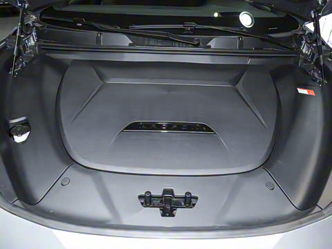 2025�� 688MAX 175kW