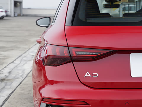 2024�� Sportback 35 TFSI ʱ���˶���