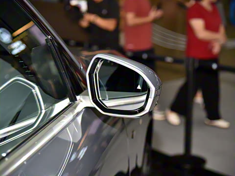 2025�� xDrive30L ������ M�˶���װ