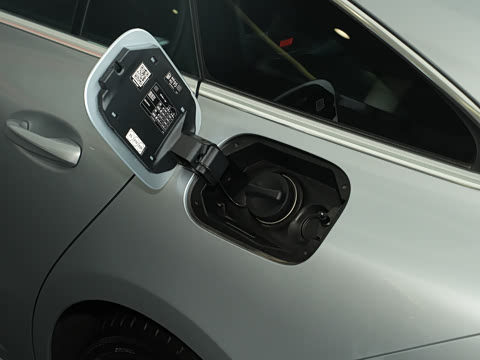 2024�� �Ŀ� CLA 200 ���ܳ�