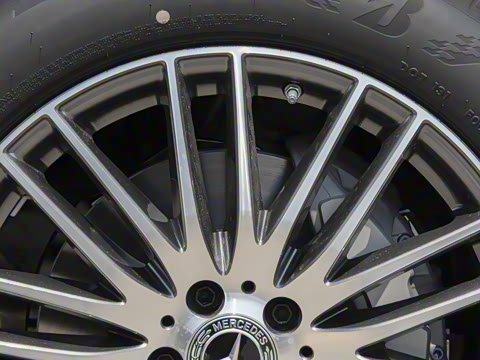 2025�� �Ŀ� GLC 300 L 4MATIC ������ 5��