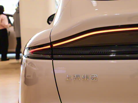 2025�� ����������������