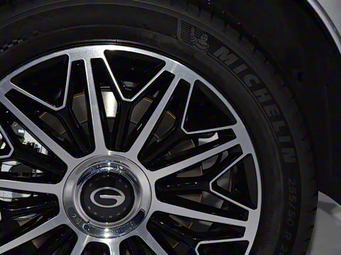 2024�� PHEV 143km Max+