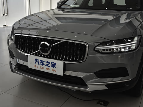 2025�� Cross Country B5 AWD ��Զ��