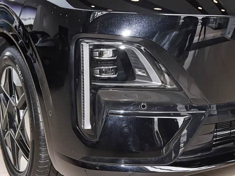 2025�� ����Ultra