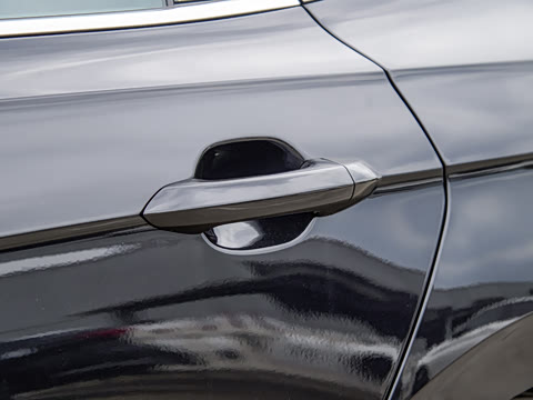 2025�� ���ڿ� 330TSI �ǿվ�Ӣ��