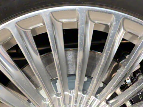 2025�� 2.0T ��άʿ������