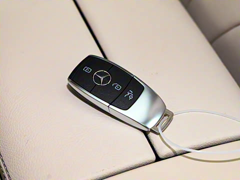 2025�� �Ŀ� GLE 450 4MATIC ������