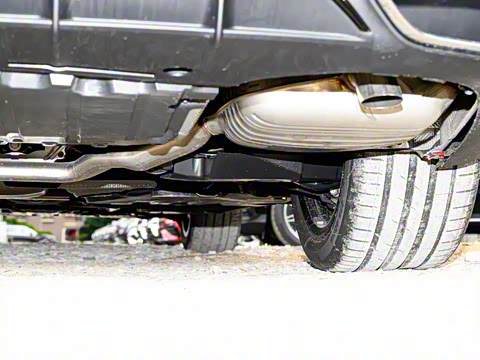 2024�� E 300 ʱ�����˶���