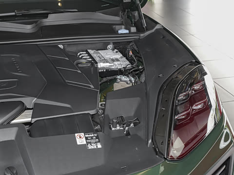 2025�� Cayenne 3.0T ���۰�