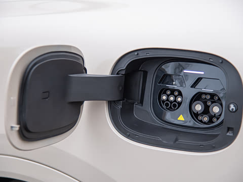 2025�� ���� 251km Max