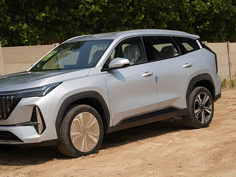 2025�� ���Ĵ� 2.0TD DCT �Ȱ�