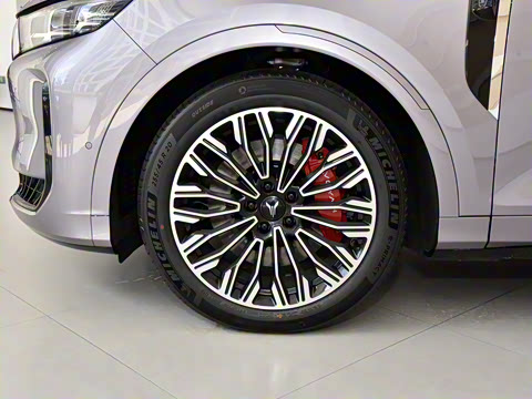 2025�� FREE+ ����Ǭ����