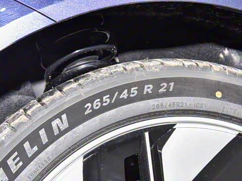 2025�� 210Max���̰� 5��