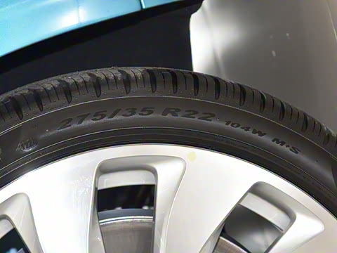 2024�� GT V8 Edition 8