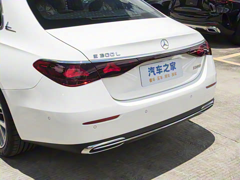 2024�� �Ŀ� E 300 L ʱ����