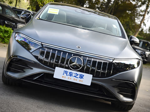 2023�� AMG EQS 53 4MATIC+