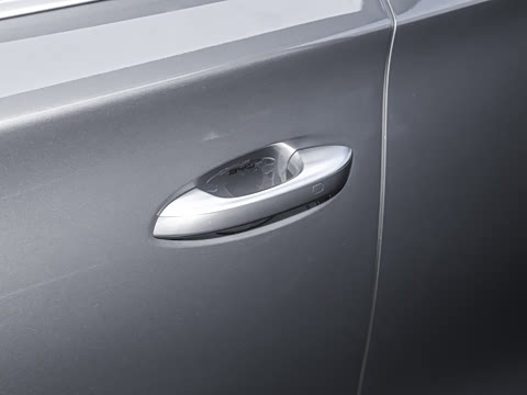 2024�� EV ��ҫ�� 730KM ������