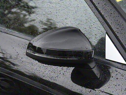 2025�� 200���������� 40 TFSI ���������� B&O ��ҹ��