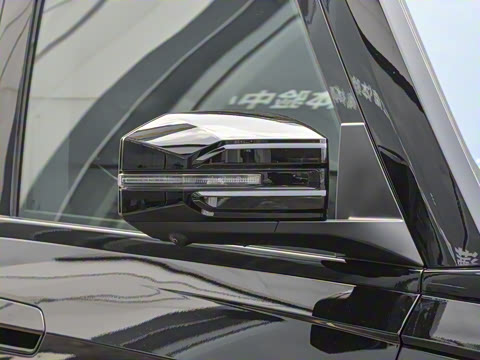 2025�� ���̻�����