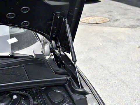 2025�� 200���������� 40 TFSI ����������