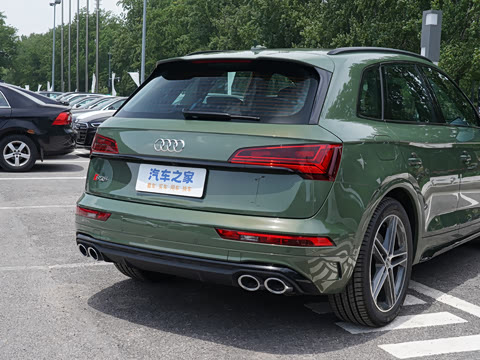 2024�� 3.0 TFSI quattro